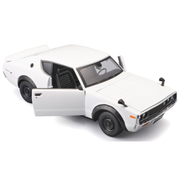 Nissan Skyline 2000 GT-R 1973 (KPGC110) 1:24 - Image 4